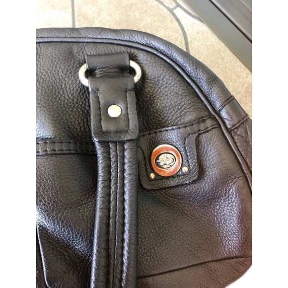 Black Pelle Studio Shoulder Handbag - Picture 9 of 11